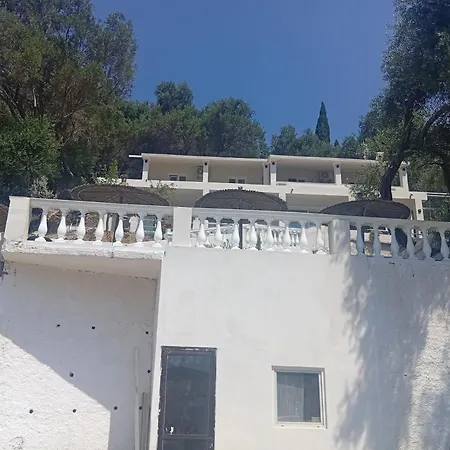 Poseidon Complex Apartahotel